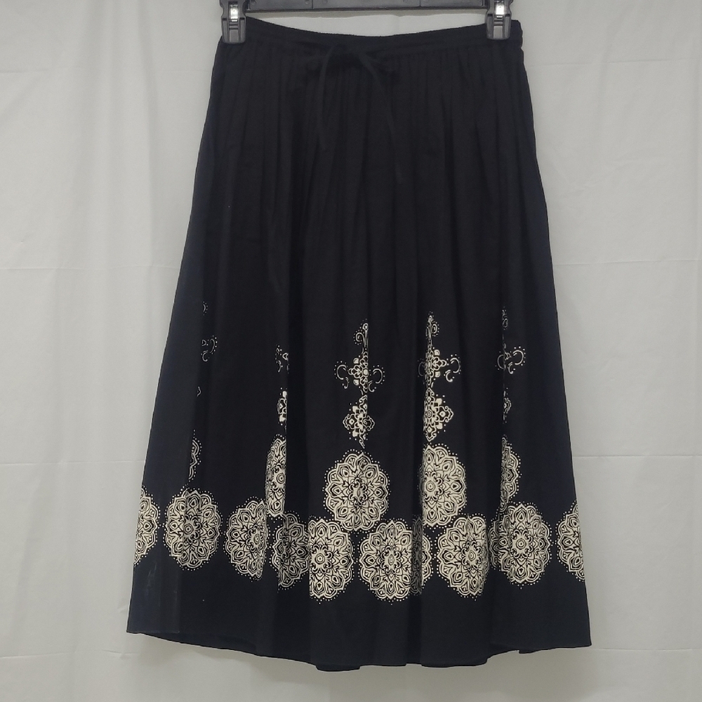 A-Line Skirt Calf Length Black Cream Mandella Print Boho Elastic Waist Pull On